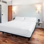 Hotel Jerez 4*